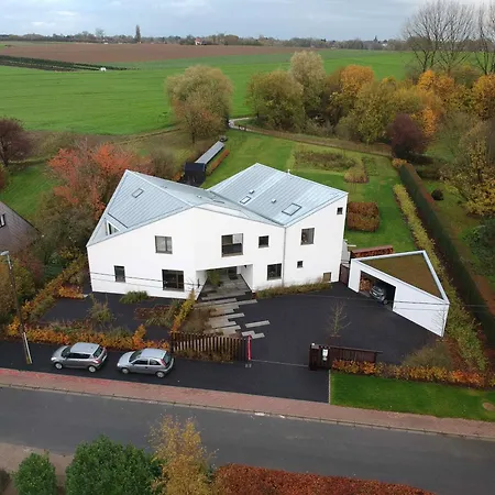 Dimensions M 3* Mont-Saint-Guibert