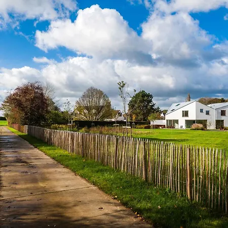 Dimensions M Bed & Breakfast Mont-Saint-Guibert