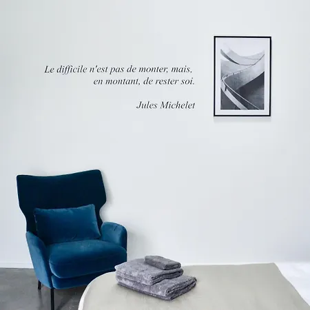 Dimensions M Bed & Breakfast Mont-Saint-Guibert